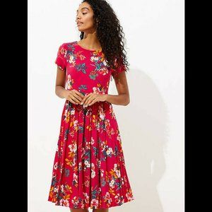 LOFT Peppermint Pink Floral Pleated Dress Sz 00P